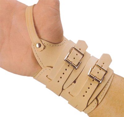 Handgelenkriemen Nr.424 Gr.19,links gef.m.Stoff aus Leder,