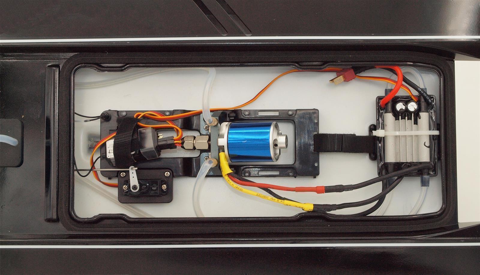 MAD FLOW 590mm brushless 3S, Katamaran