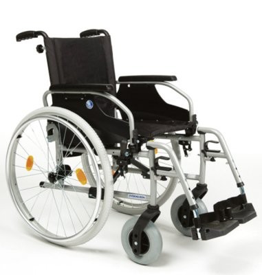 Rollstuhl D100 SB46 m.TB/46.B0,3.B06.AP6.C29.5.B74.B80,silber,