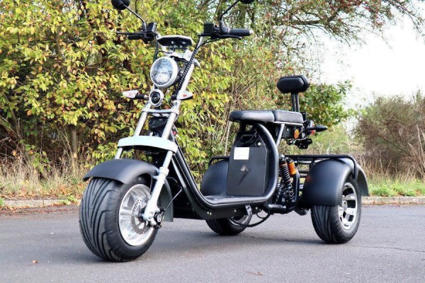 Coco Bike E-Scooter mit Straßenzulassung und drei Räder Trike ca. 35km Reichweite, 60V | 2000W | 20A